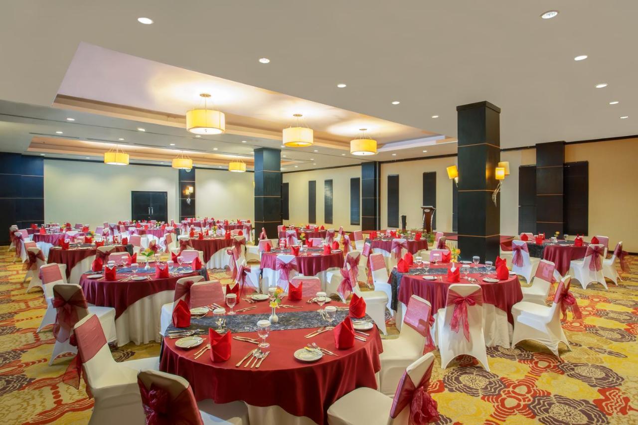 สวิส เบลโฮเต็ล ปาปัว Hotel จายาปุระ ภายนอก รูปภาพ